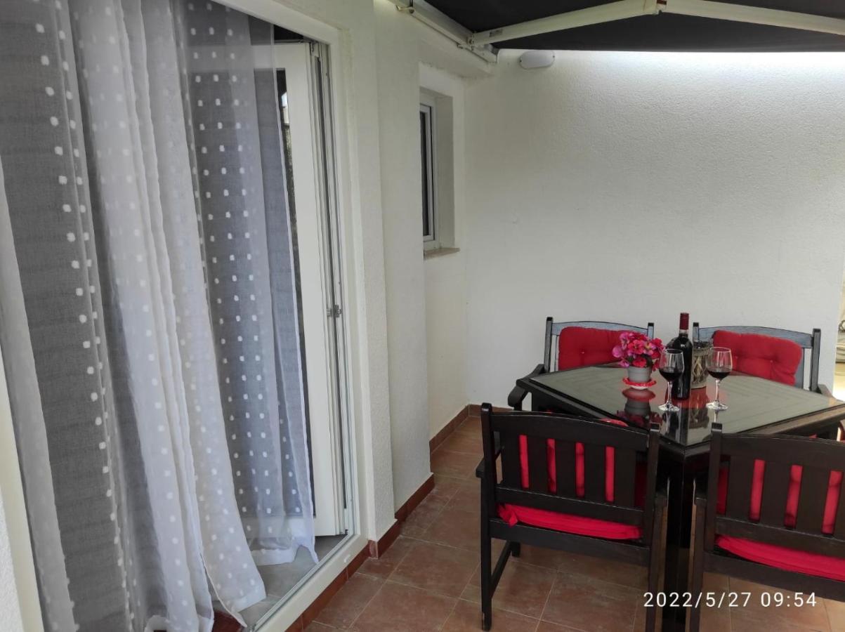 Apartman Mia 2 Bibinje بيبينيا المظهر الخارجي الصورة